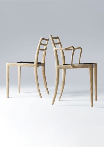 Bernstorffsminde Møbelfabrik Elegance Stuhl SH: 44,5 cm Geseifte Esche/Schwarzes Korbgeflecht