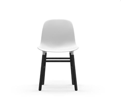 Normann Copenhagen Form Stuhl SH: 44 cm – Weiß/Schwarz