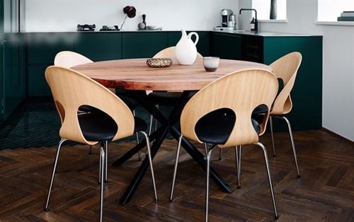 Vermund Chair VL1100 Esszimmerstuhl – Eiche/schwarzes Leder/schwarzer Rahmen