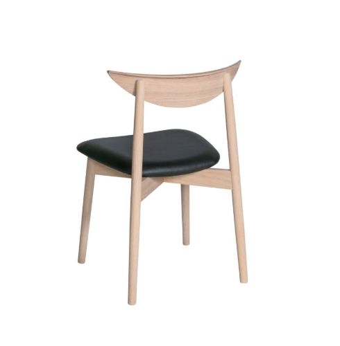 Haslev Symphony Esszimmerstuhl SH: 45 cm – Weiß geölte Eiche / Schwarzes Leder