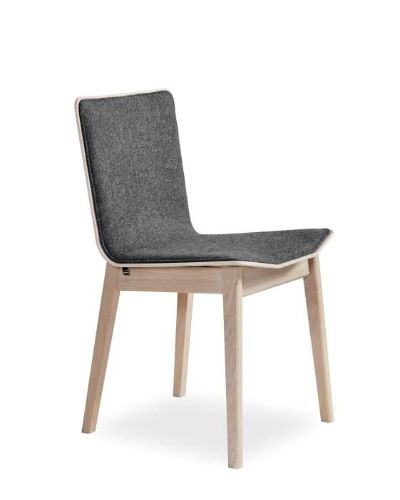 Skovby SM807 Spisebordsstol H: 82 cm - Hvidolieret Eg / Touche 99