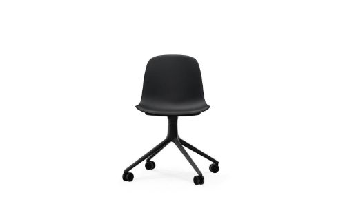 Normann Copenhagen Form Drehstuhl mit Rollen und Armlehnen SH: 45cm - Schwarz Alu/Schwarz