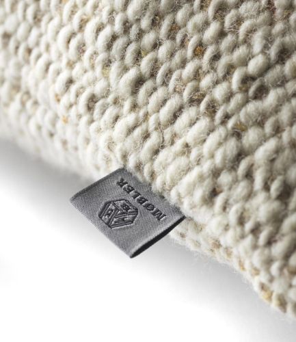 FDB Møbler R37 White Sande Kissen 45x55 cm – Beige VORBESTELLUNG: MITTE APRIL 2024