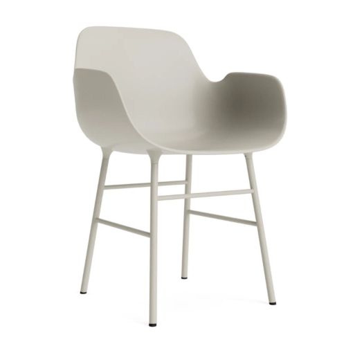 Normann Copenhagen Form Esszimmerstuhl m. Armlehnen - Pulverbeschichteter Stahl/Light Grey
